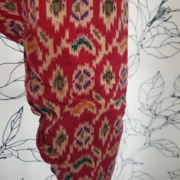Urban Outfitters Ikat Red Colorful Boho Floral Patterned Capri Soft Lounge Pants - Picture 3 of 12